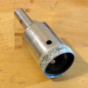 Diamond drill bit